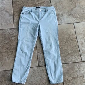 “Buffalo Aubrey” jeans mid rise Capri 10/30 #0283